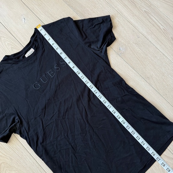 GUESS Logo Embroidered Women’s Classic Black Tee Size Small - Picture 5 of 8